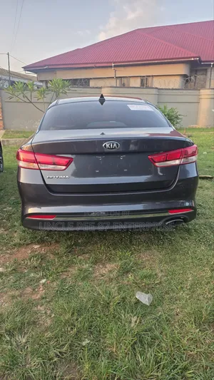Kia Optima LX 4dr Sedan FWD (2.4L 4cyl 6M) 2017 Gray