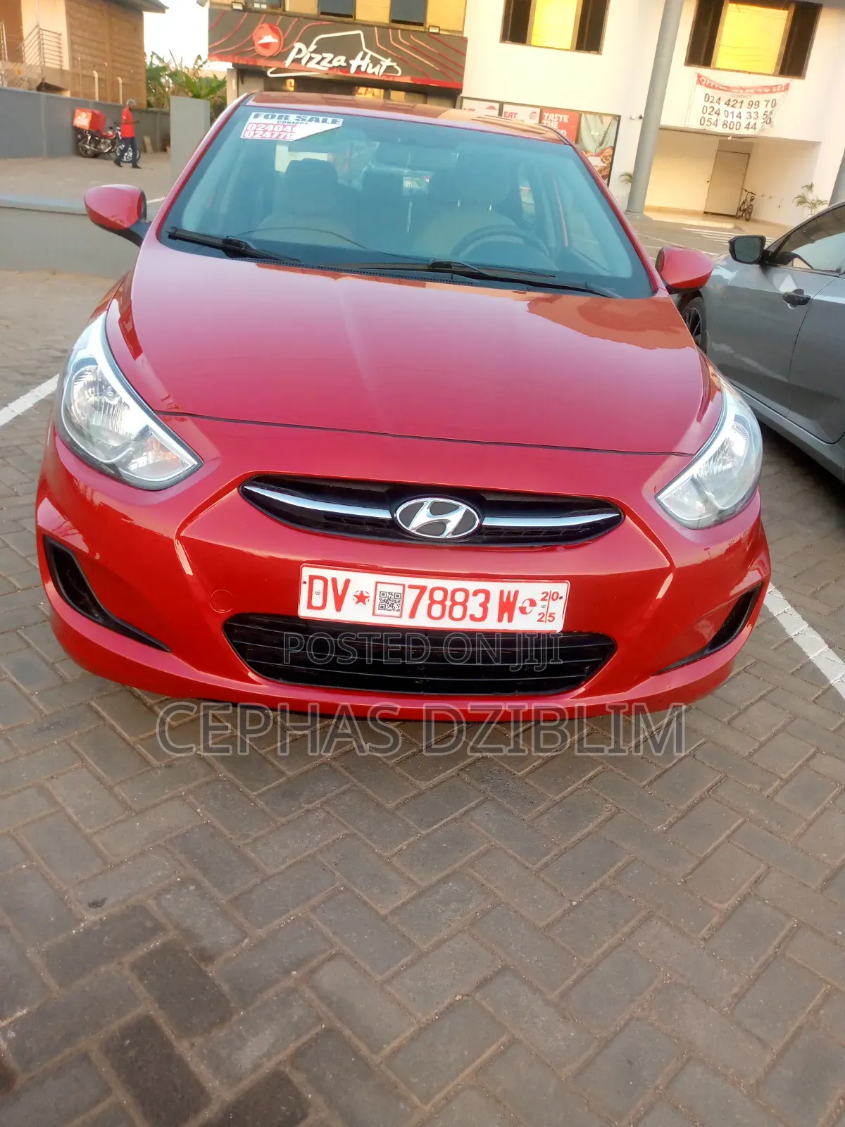 Hyundai Accent SE Hatchback 2016 Red