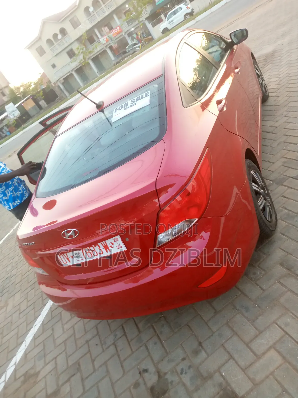 Hyundai Accent SE Hatchback 2016 Red
