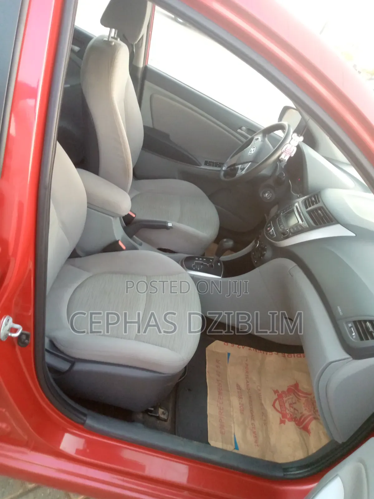 Hyundai Accent SE Hatchback 2016 Red