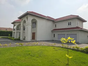 6bdrm House in East Legon, A&C Mall Area for sale