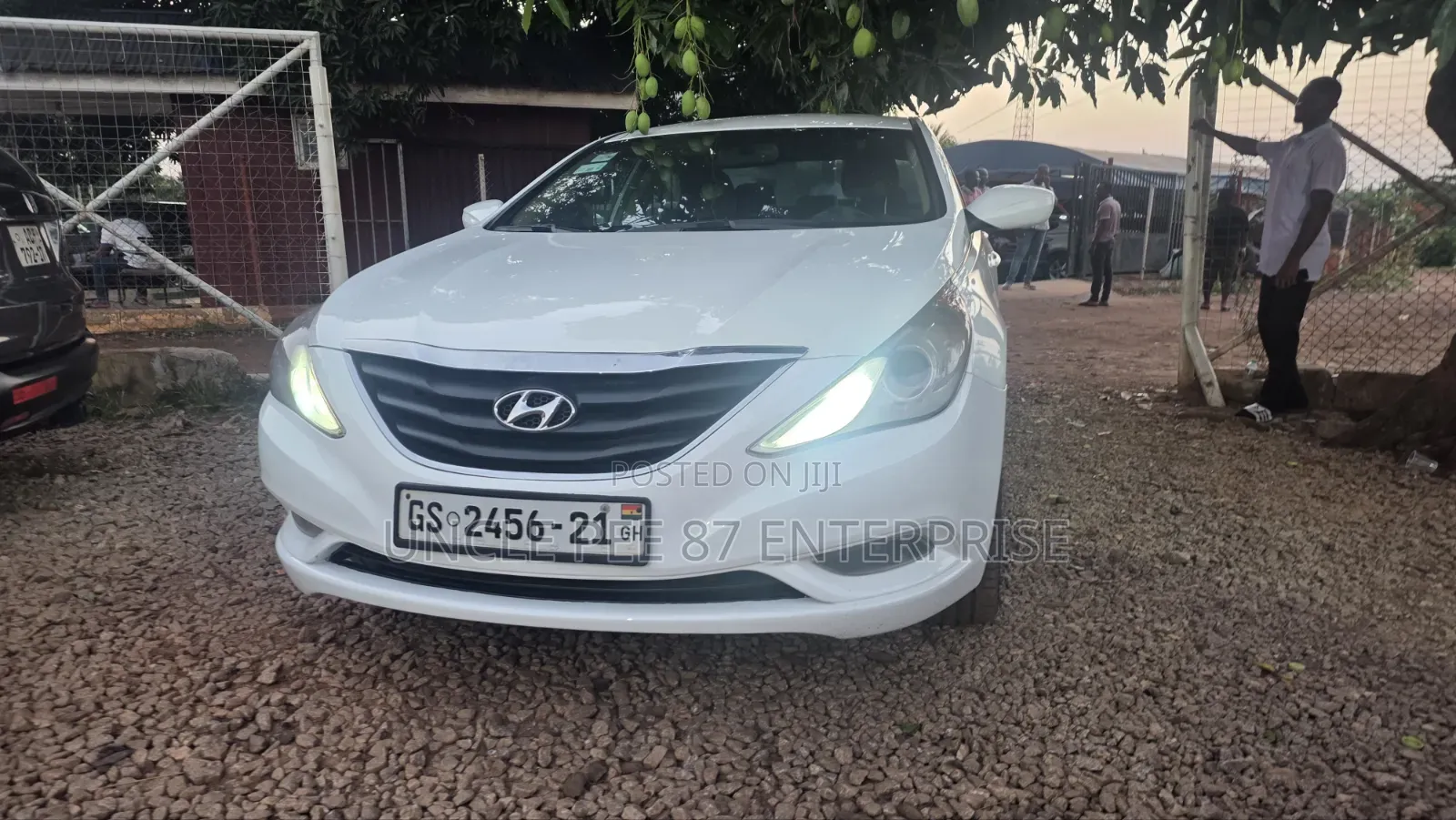 Hyundai Sonata GLS Sedan FWD (2.4L 4cyl 5A) 2010 White