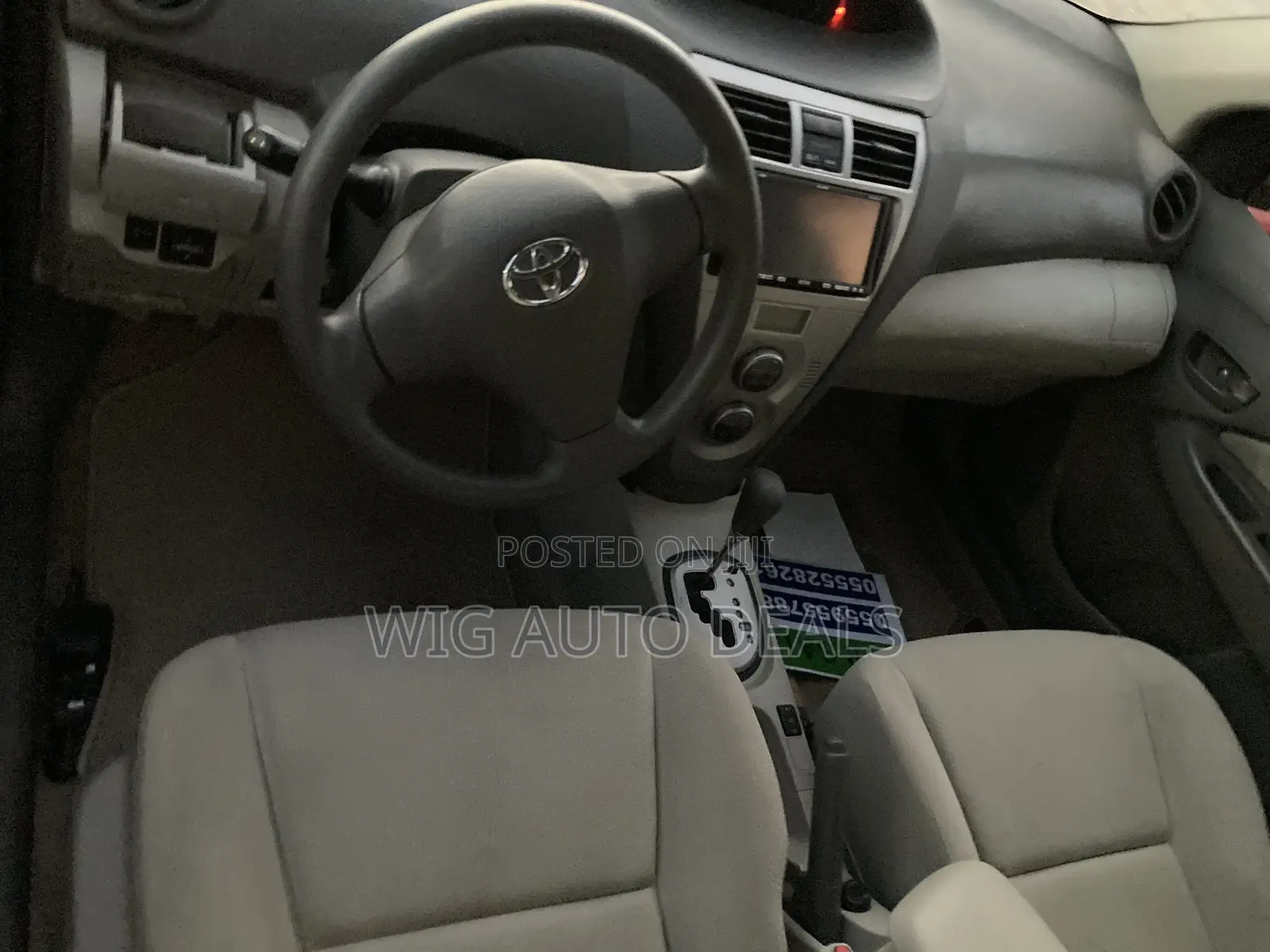 Toyota Belta 2012 Silver
