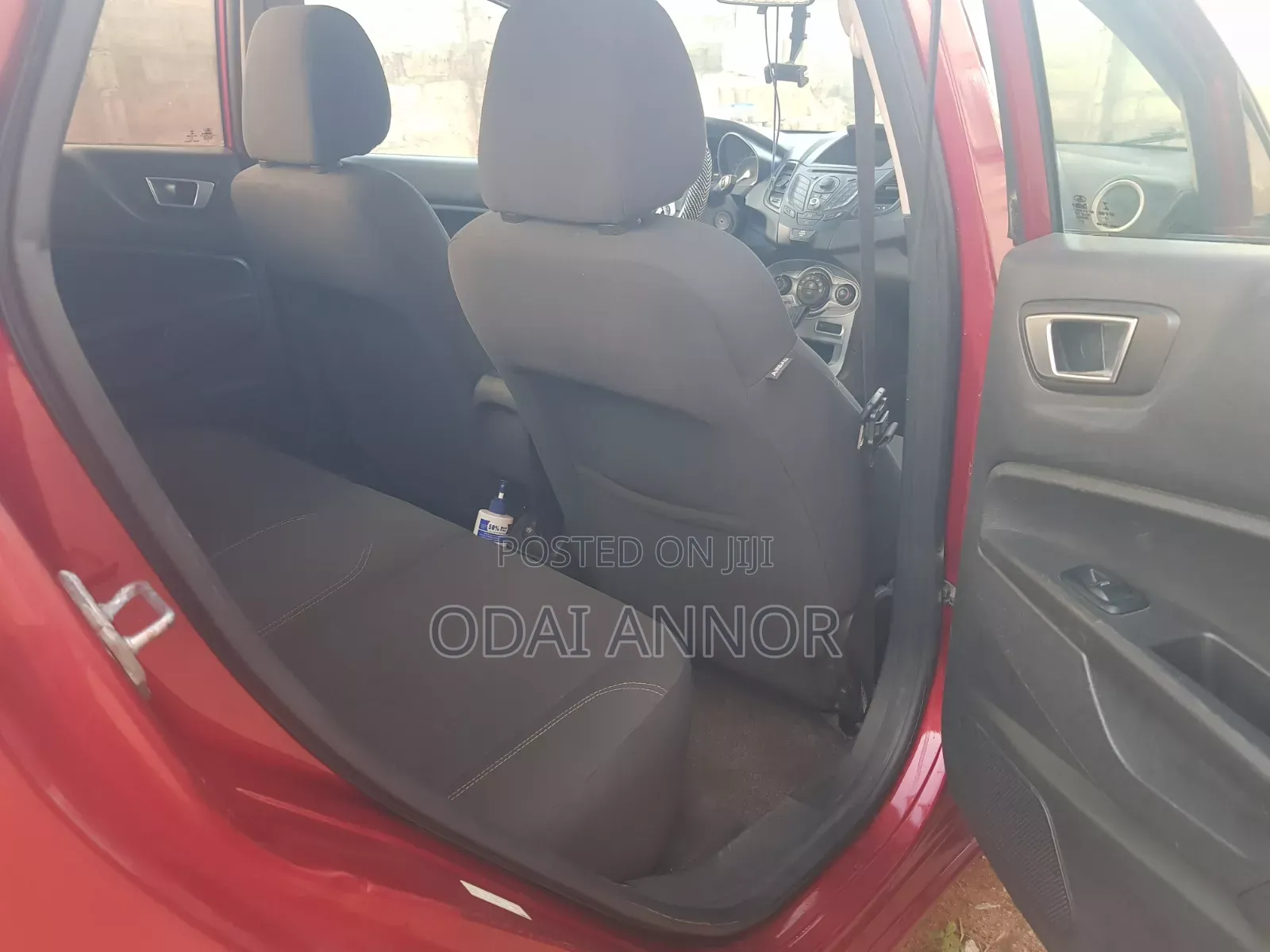 Ford Fiesta S 4dr Sedan (1.6L 4cyl 5M) 2015