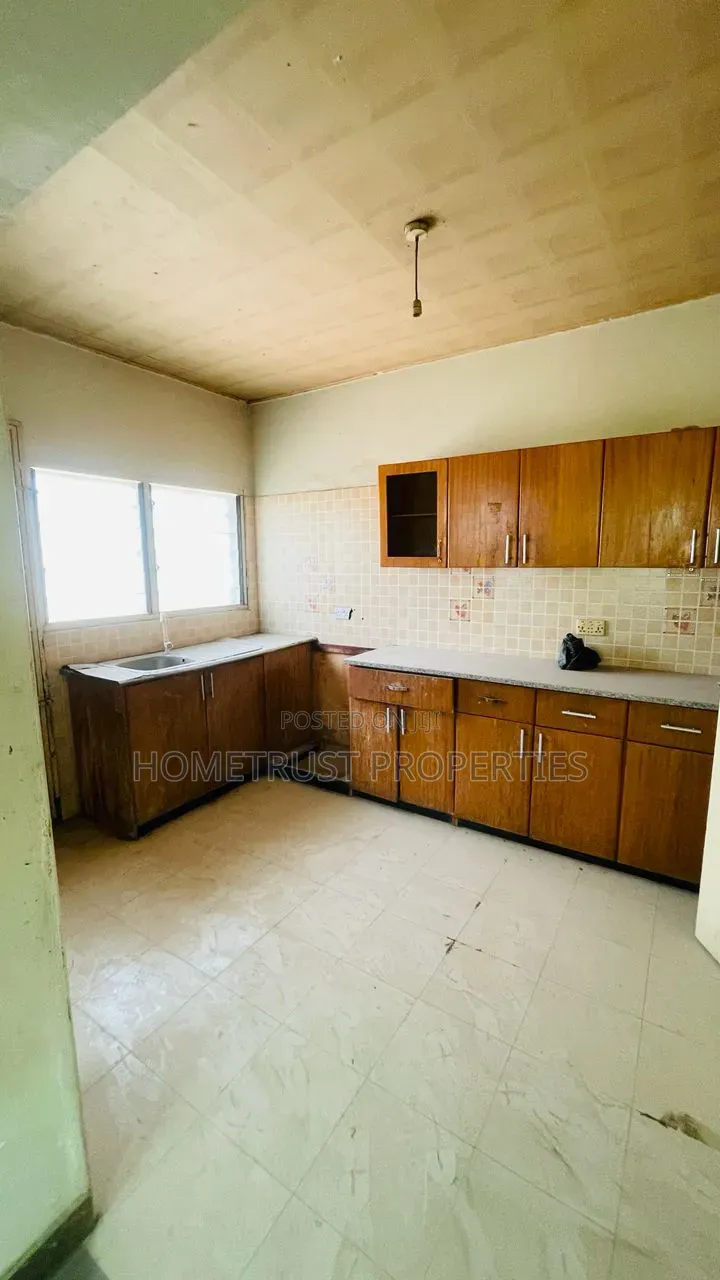 4bdrm House in Amasaman Satellite for sale