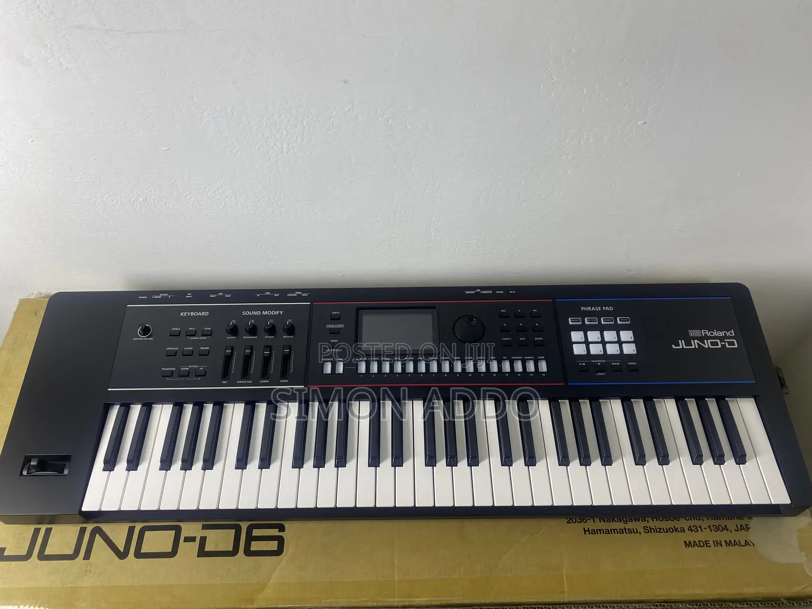 Roland Juno D6