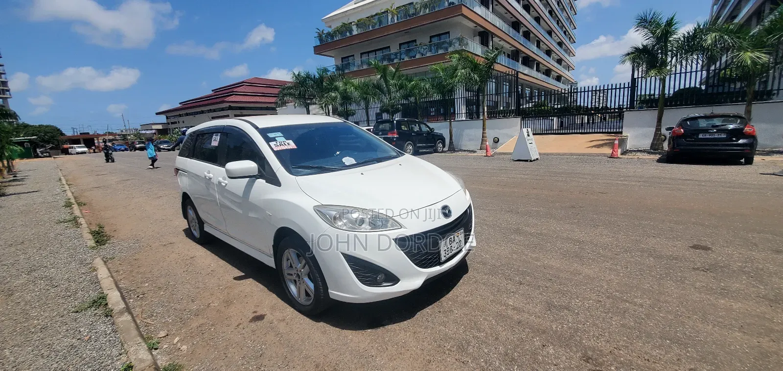 Mazda E2000 2011 White