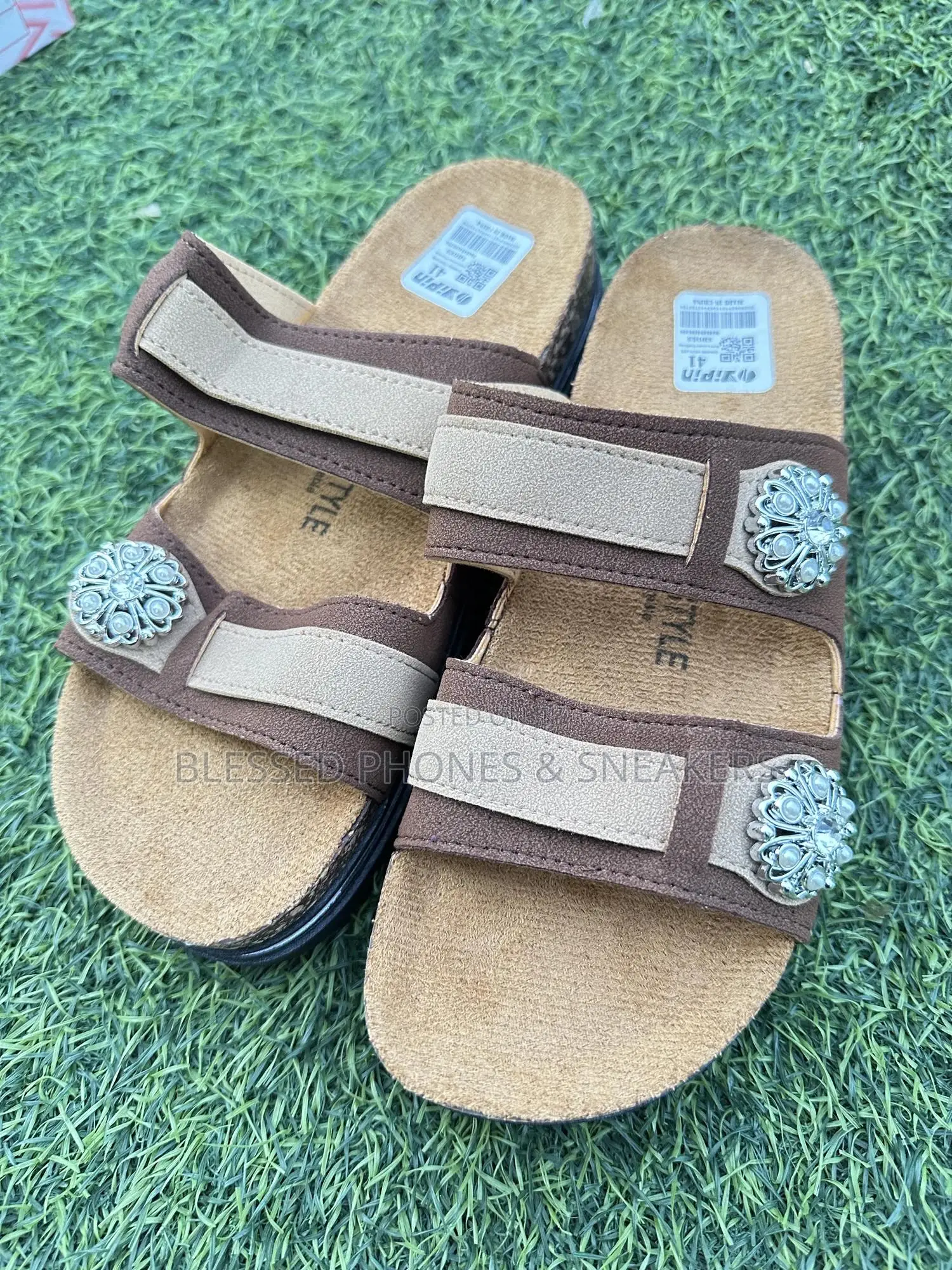 Beike Slippers