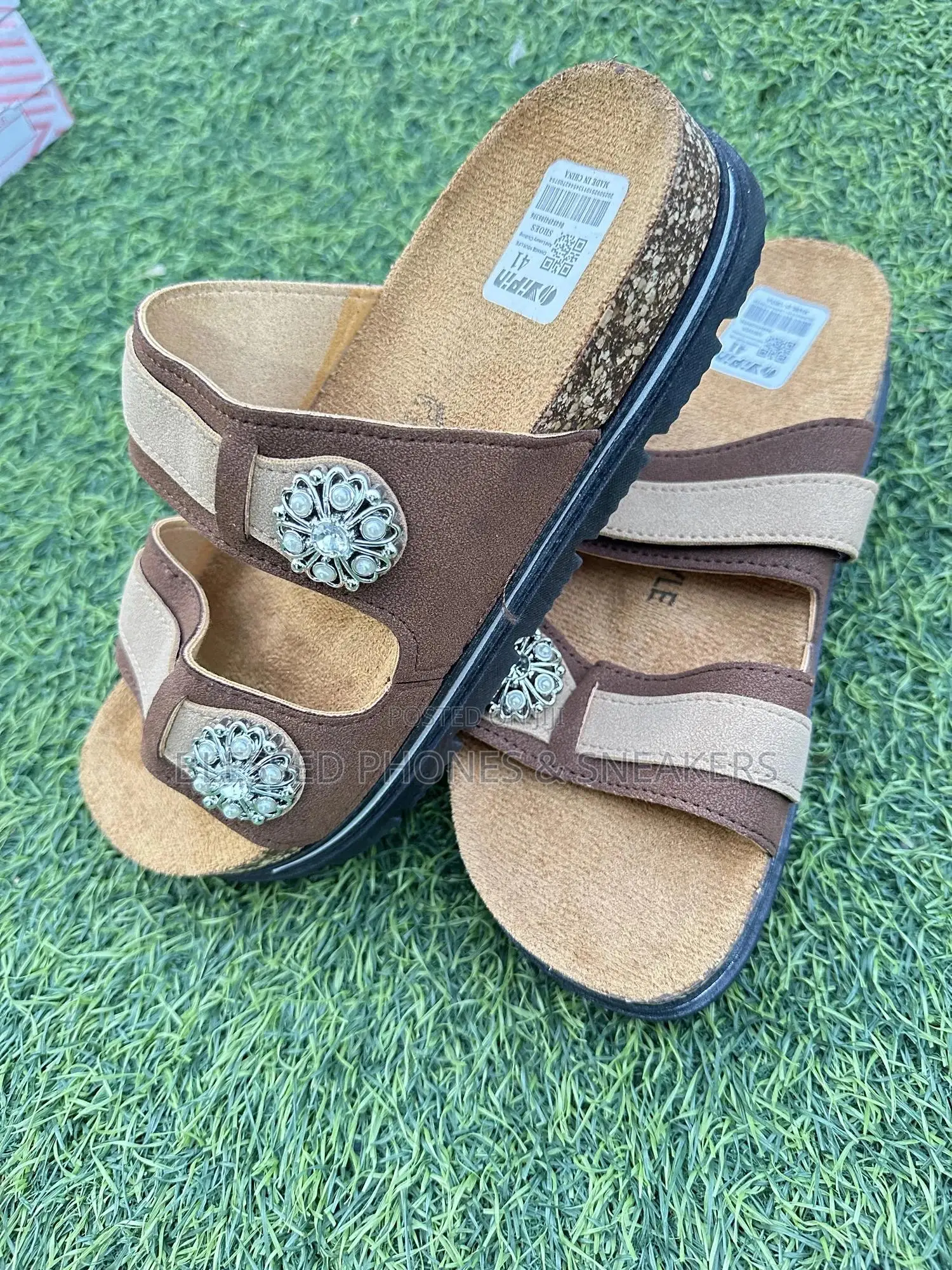 Beike Slippers