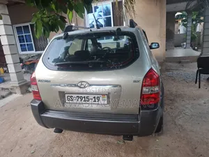 Hyundai Tucson 2006 Beige