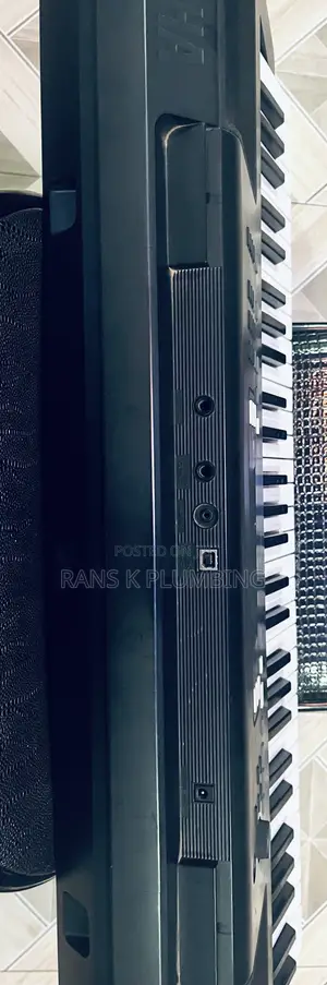 Yamaha PSR-E373 Keyboard for Rent