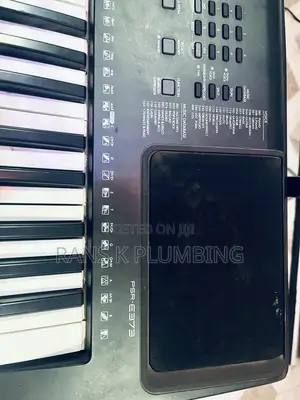 Yamaha PSR-E373 Keyboard for Rent