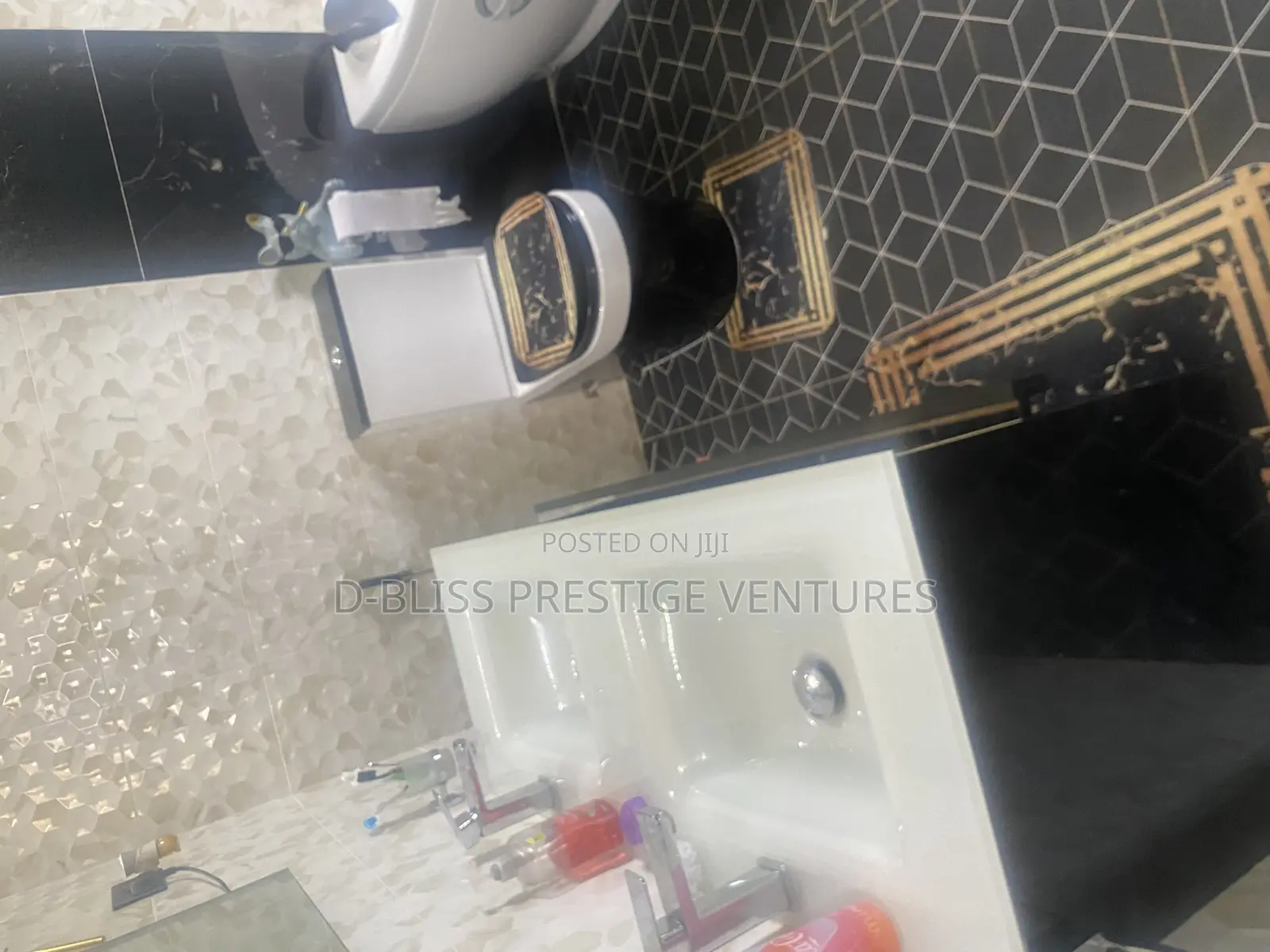 Furnished 2bdrm House in Gomoa East for sale