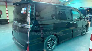 Toyota Voxy SV Premium 2014 Black