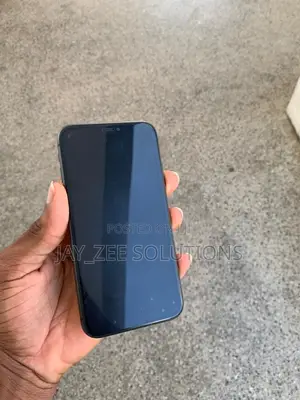 Apple iPhone 11 64 GB Black