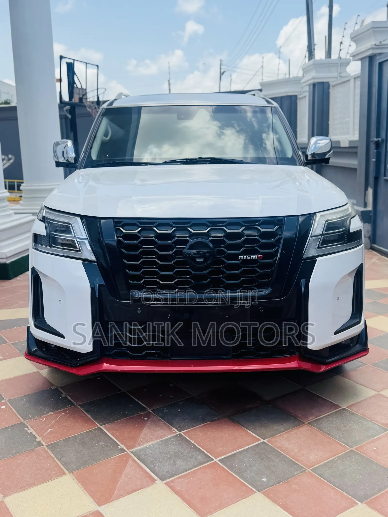Nissan Patrol 2016 White