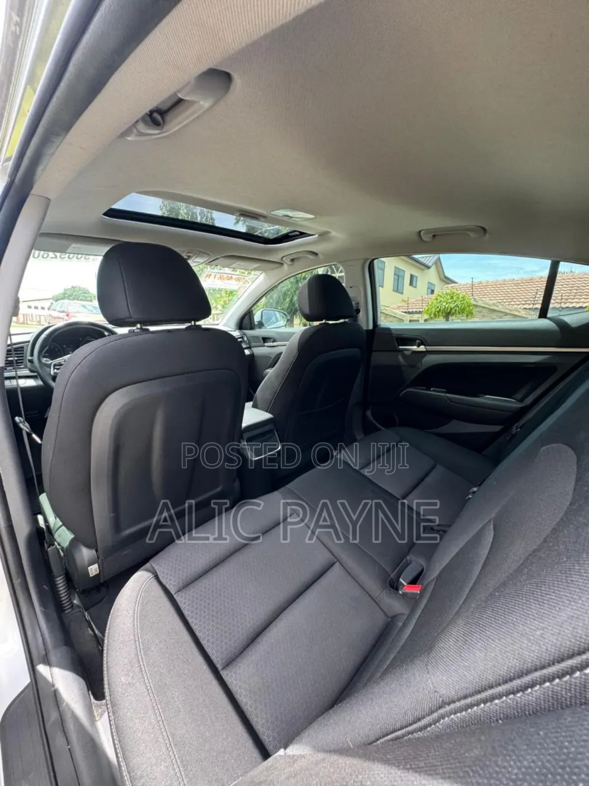 Hyundai Elantra SE 2018 Silver