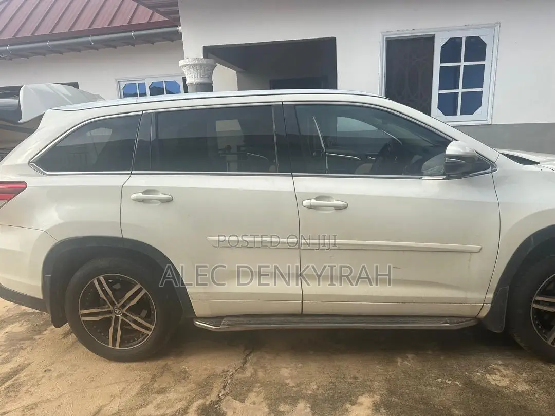 Toyota Highlander Limited 4x4 V6 (3.5L 6cyl 8A) 2017 White