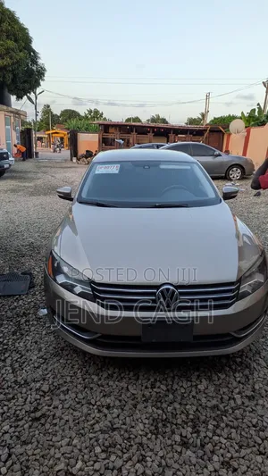 Volkswagen Passat S 4dr Sedan (1.8L 4cyl Turbo 6A) 2015 Gold