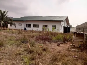 6bdrm House in Prampram for sale