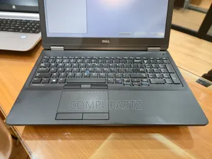 Laptop Dell Latitude 15 E5570 8GB Intel Core i5 SSD 256GB