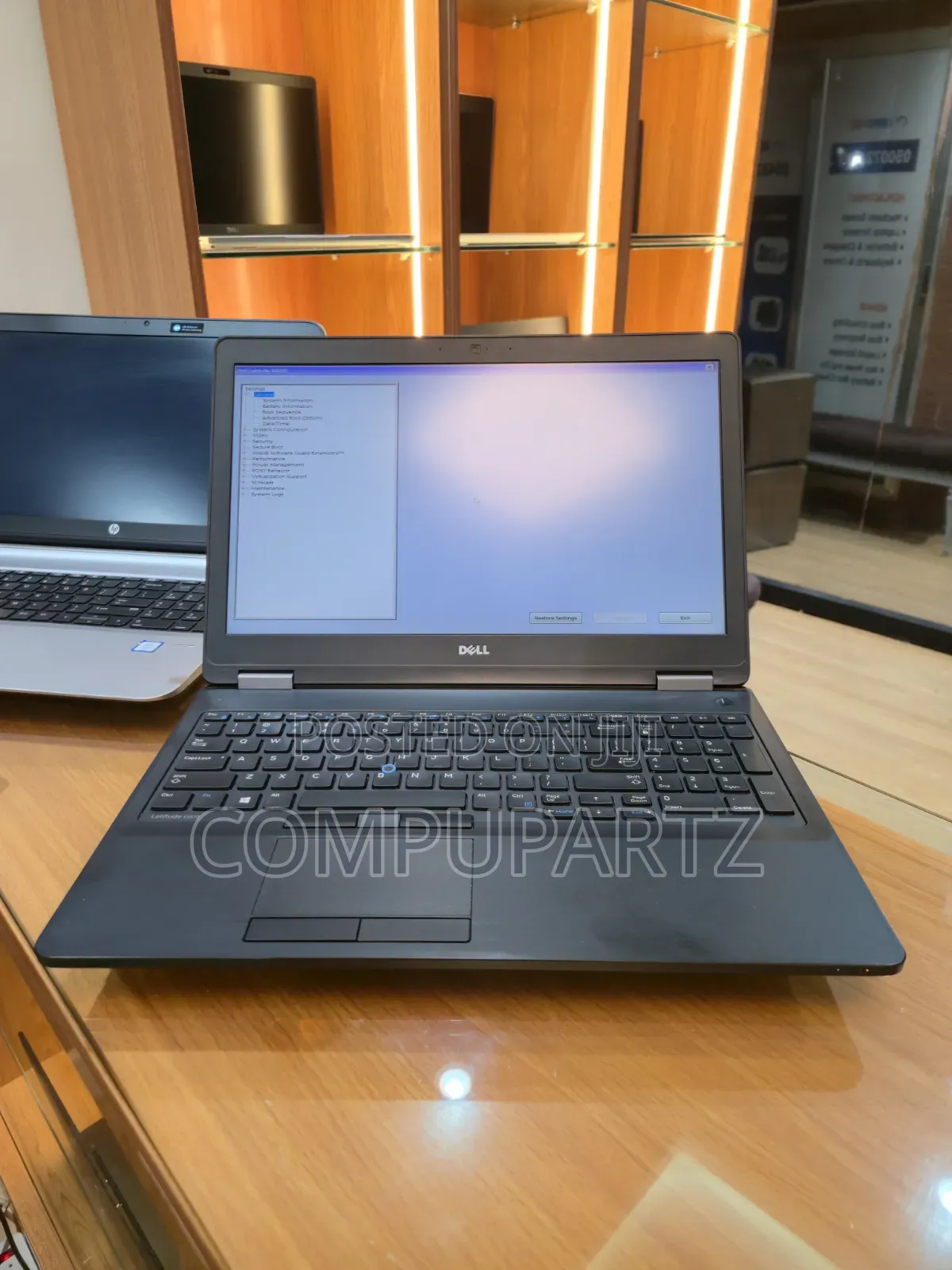 Laptop Dell Latitude 15 E5570 8GB Intel Core i5 SSD 256GB