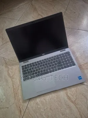 Laptop Dell Latitude 5530 8GB Intel Core i5 SSD 256GB