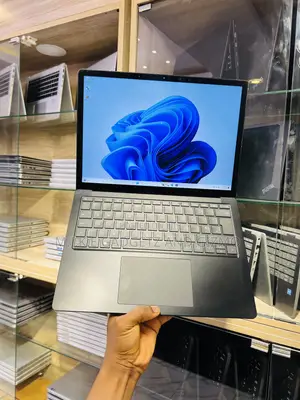 Laptop Microsoft Surface Laptop 4 16GB Intel Core i7 SSD 256GB