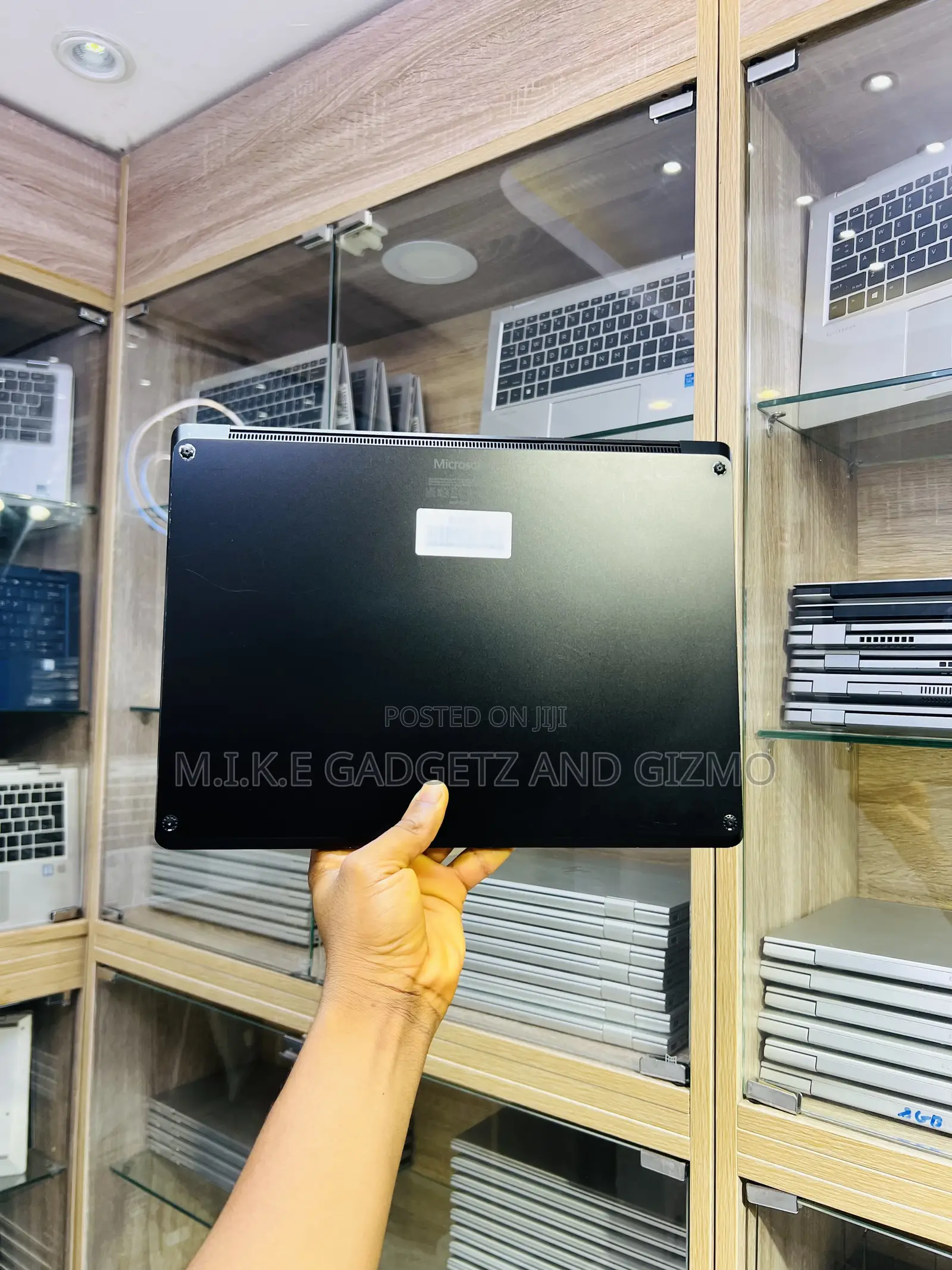 Laptop Microsoft Surface Laptop 4 16GB Intel Core i7 SSD 256GB