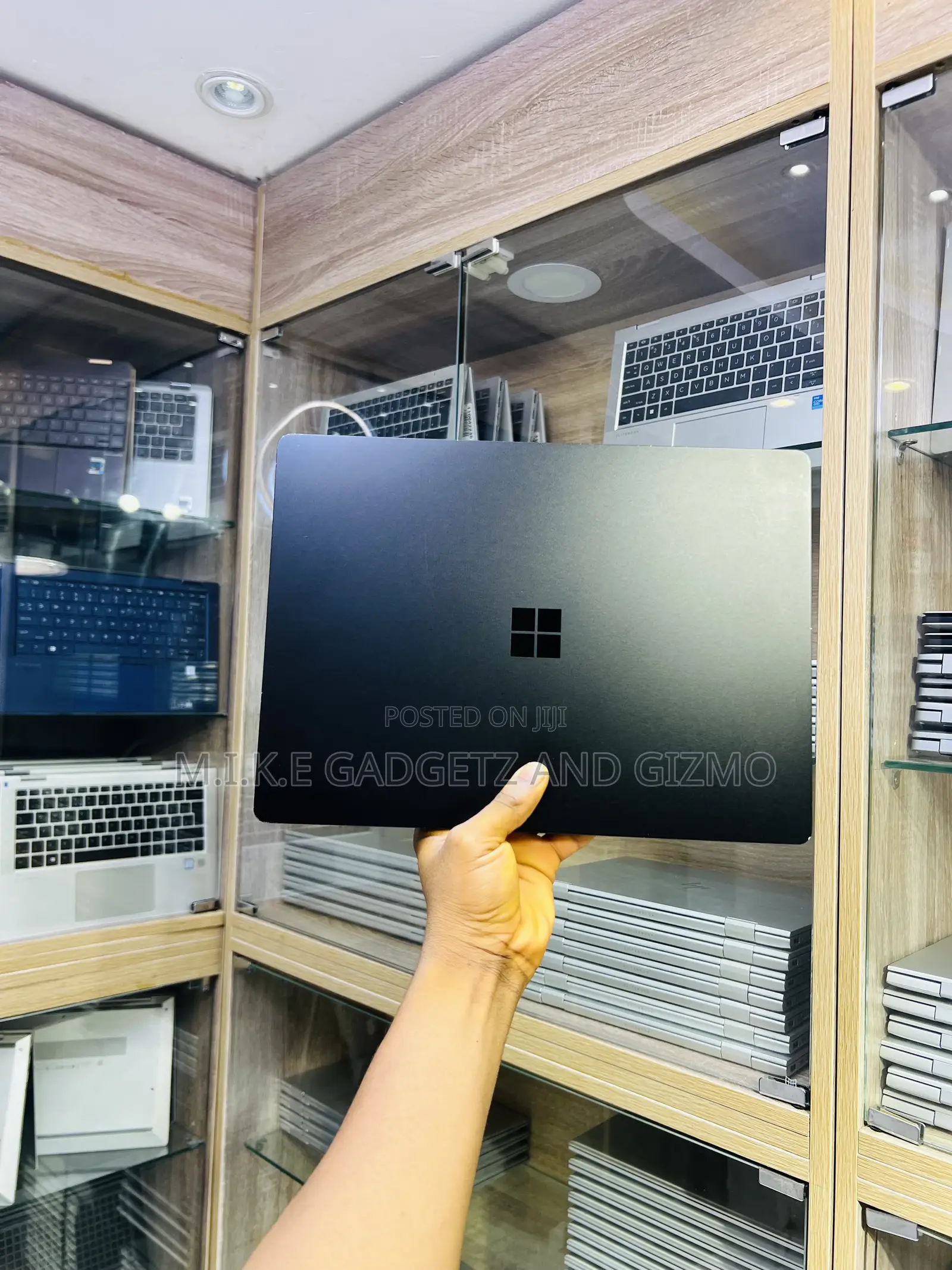 Laptop Microsoft Surface Laptop 4 16GB Intel Core i7 SSD 256GB