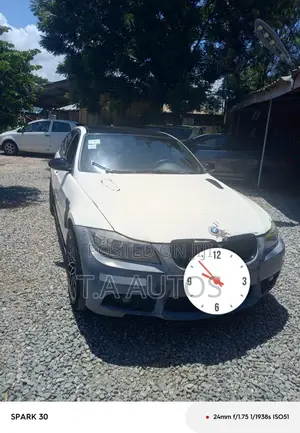 BMW 328i 2009 White