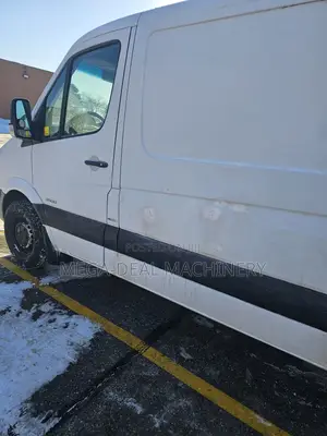 Mercedes-Benz Sprinter 2010 White