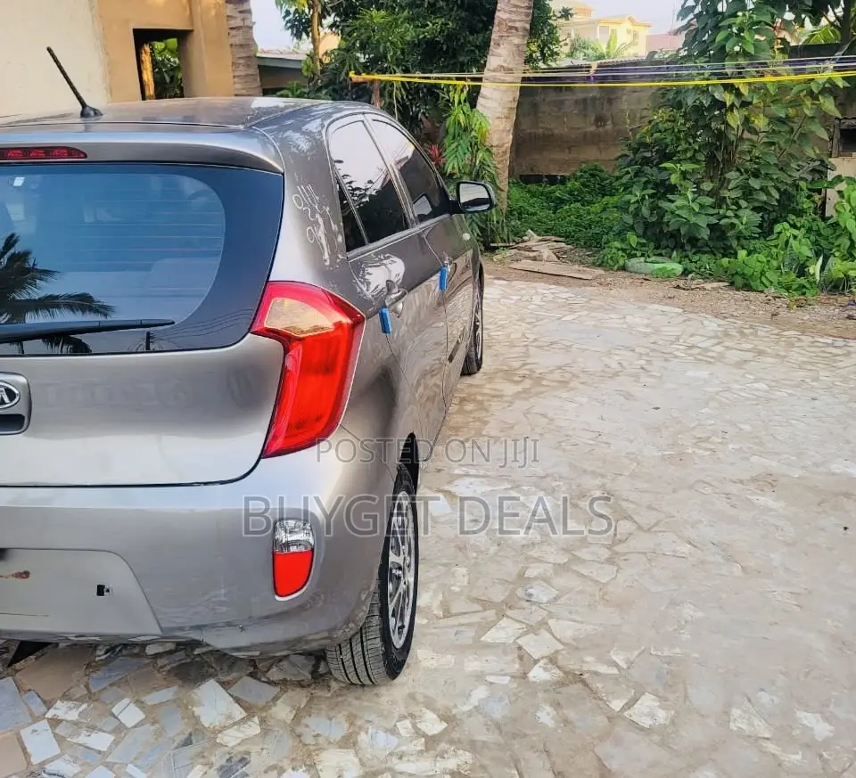 Kia Morning 2015 Silver