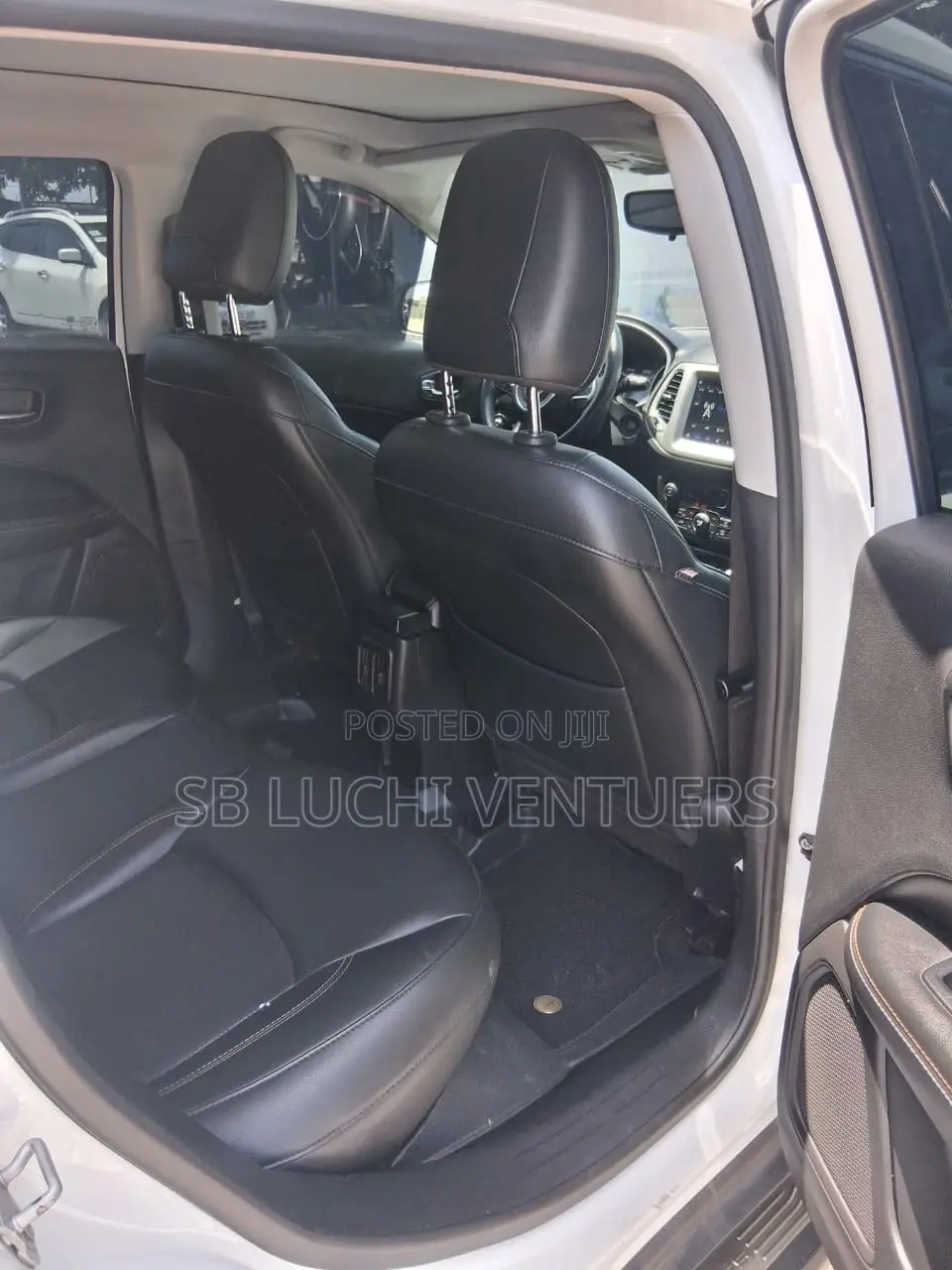 Jeep Compass 2018 White