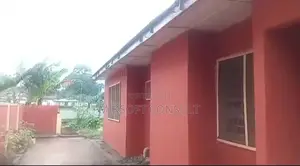 6bdrm House in Takoradi for sale