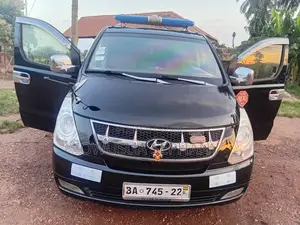 Hyundai Starex 2013 Black