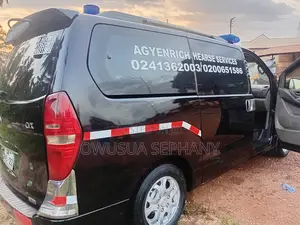 Hyundai Starex 2013 Black