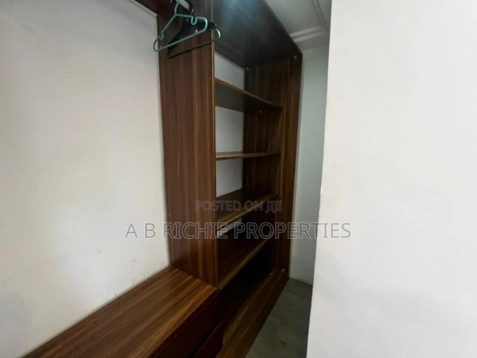 2bdrm Townhouse / Terrace in Ab Richie Properties, Manet Junction