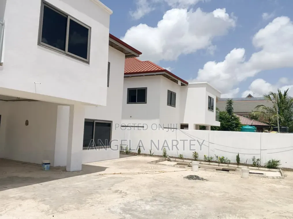 4bdrm House in East Legon Hills, Accra Metropolitan for sale
