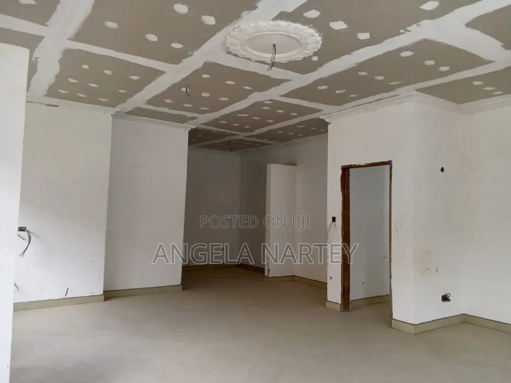 4bdrm House in East Legon Hills, Accra Metropolitan for sale