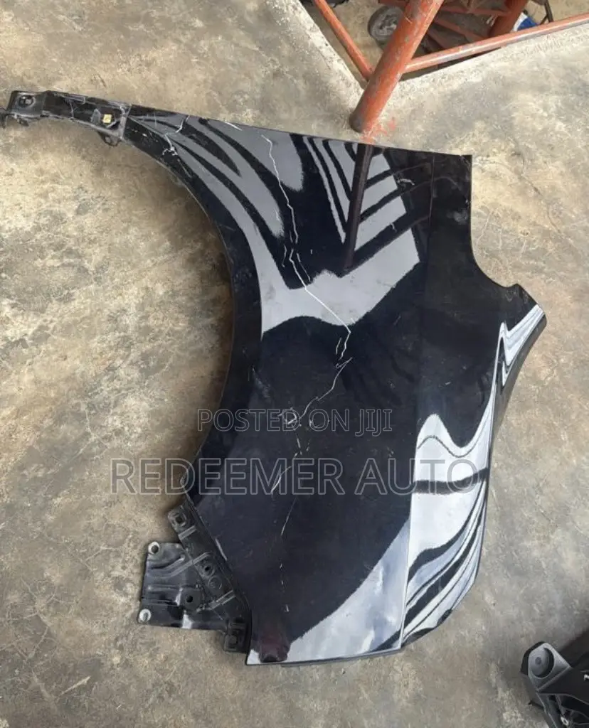 Toyota Voxy Fender 2008,2009,2010,2012,2013