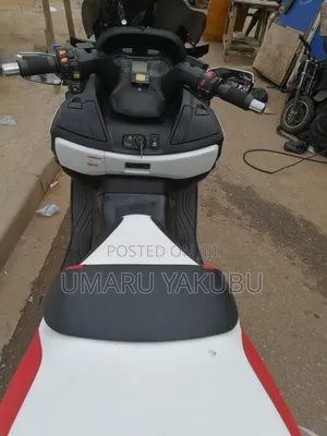 Suzuki Burgman 2026 White