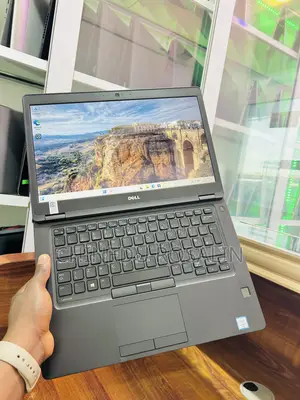 Laptop Dell Latitude 5480 8GB Intel Core i5 SSD 256GB