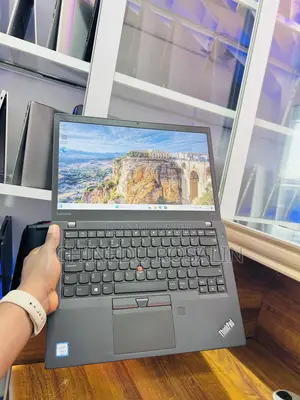 Laptop Lenovo ThinkPad T470s 8GB Intel Core i5 SSD 256GB