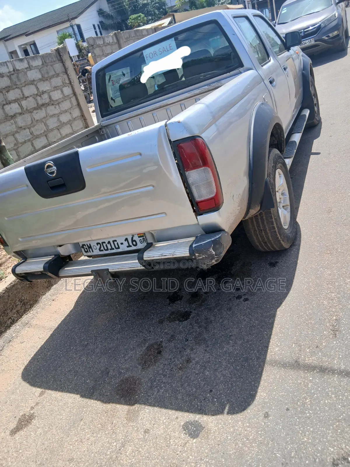 Nissan Hardbody 2008 Silver