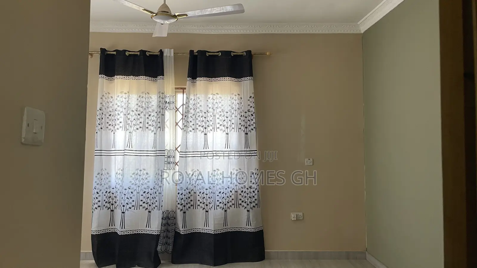 2bdrm Apartment in Royal Homes Gh, East Legon for rent