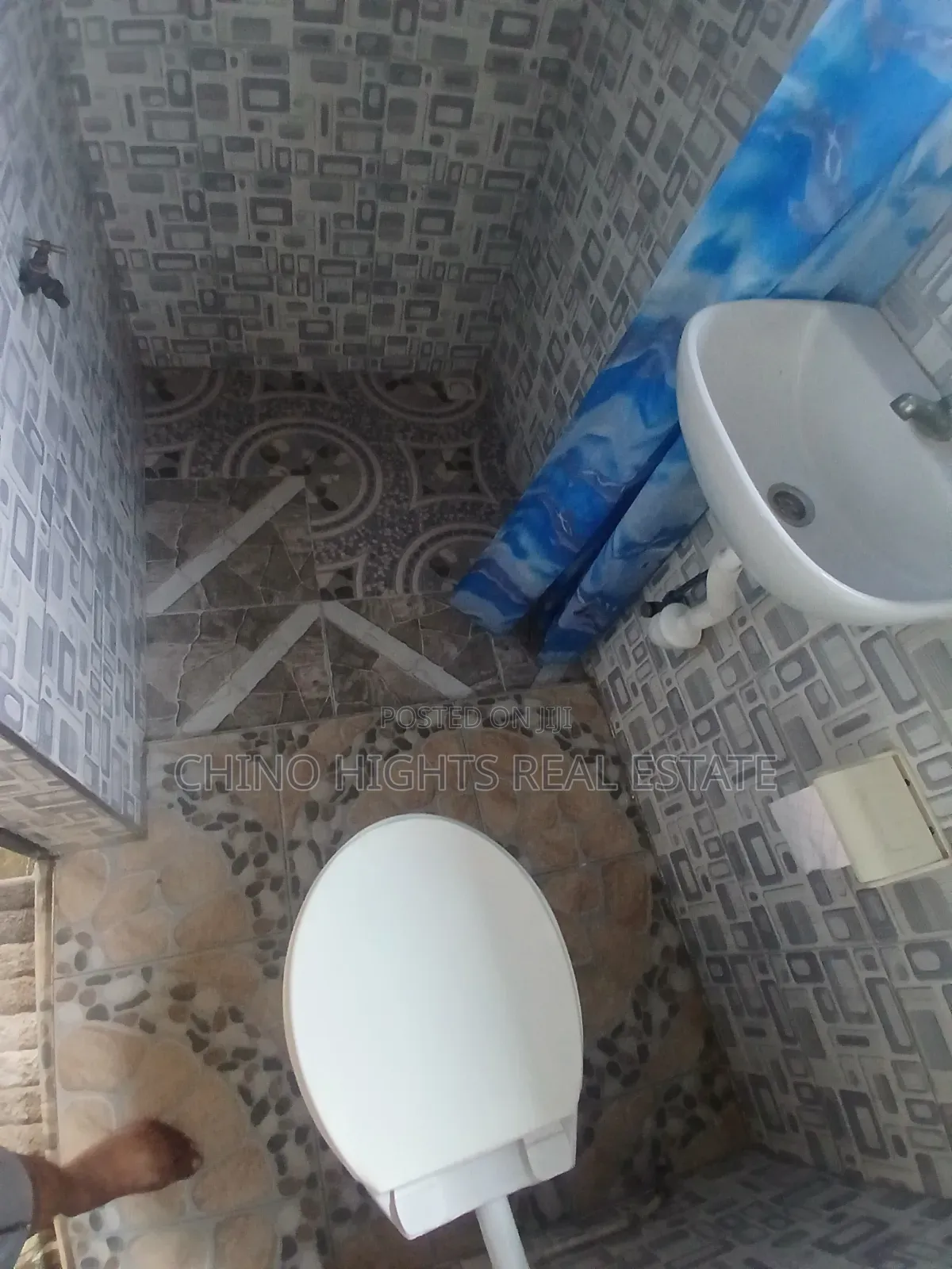 1bdrm Apartment in Fire Service, Community 25 for rent