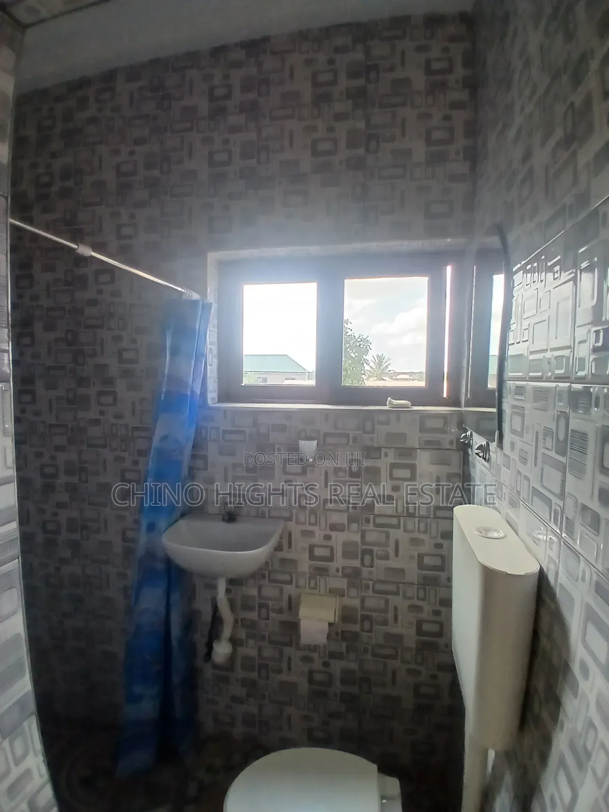 1bdrm Apartment in Fire Service, Community 25 for rent
