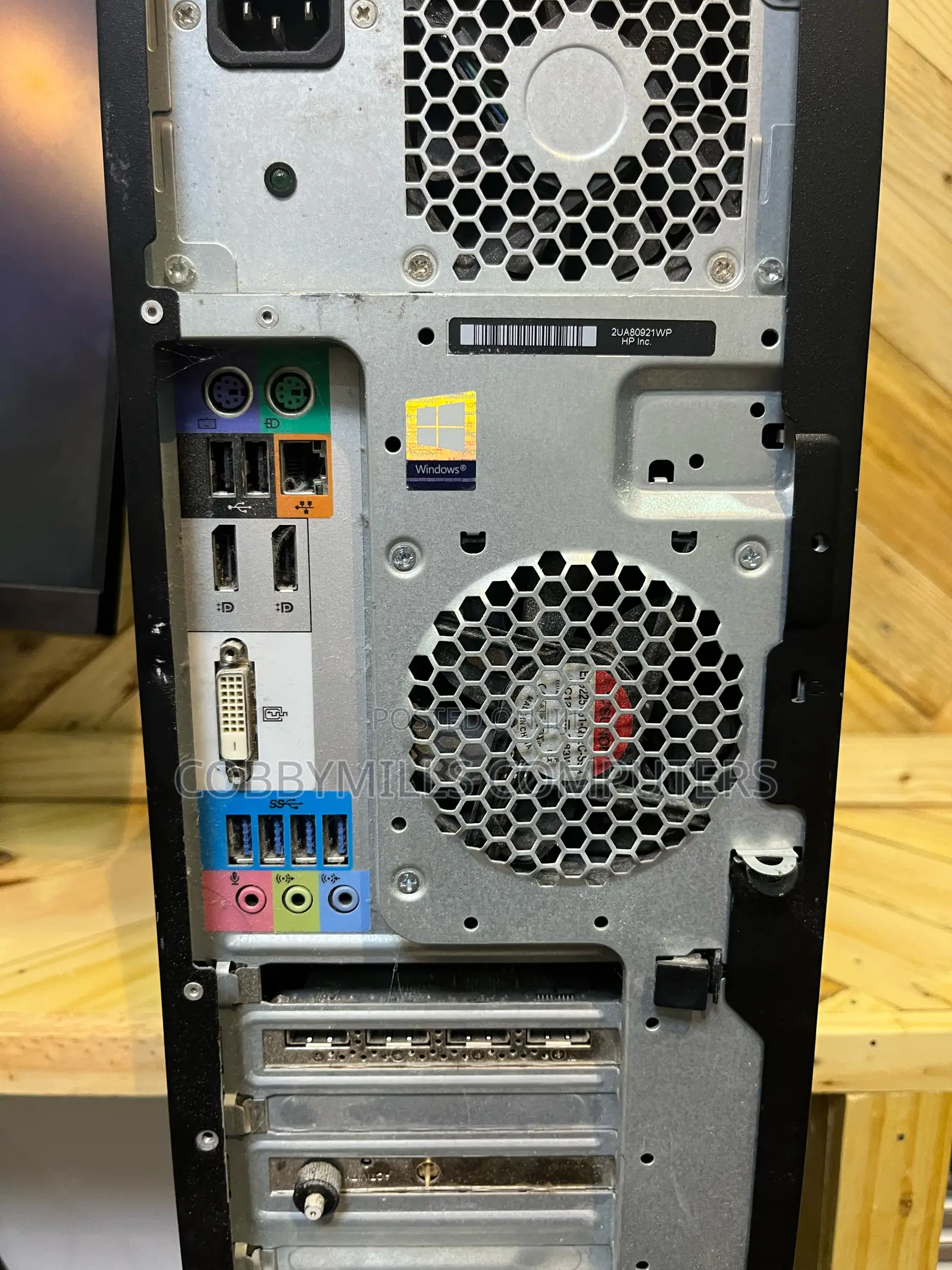Desktop Computer HP Z240 16GB Intel Core i7 HDD+SSD 256GB