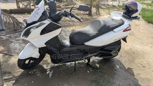 Kymco 2016 White
